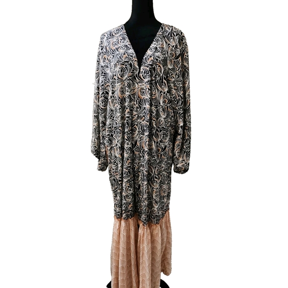 Anthropologie Elegant Black & Tan Patterned Women's Kaftan-Size M/L - Picture 10 of 17